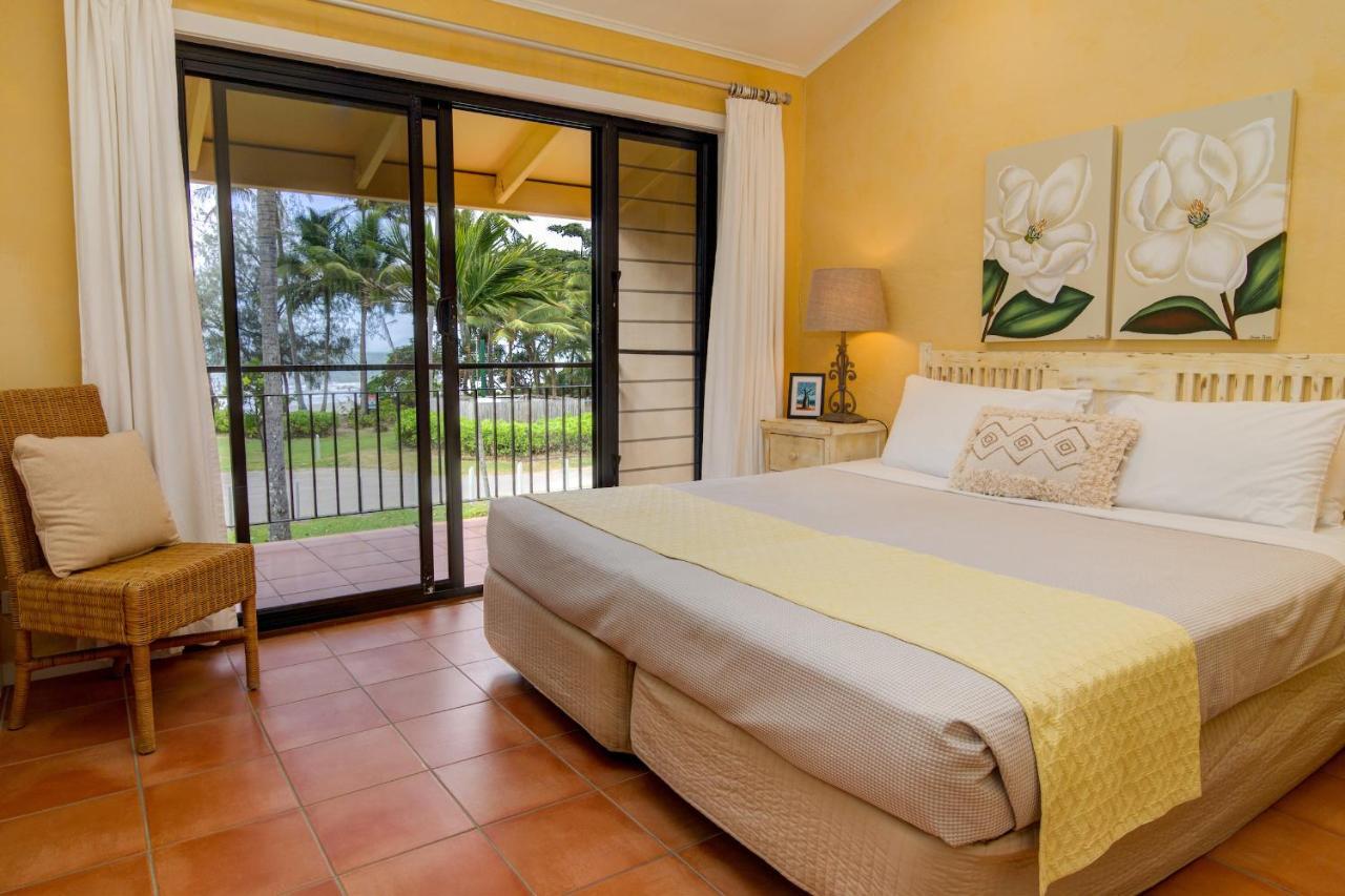 Number 2 On The Beach | Beautiful Beachfront Villa 포트 더글라스 외부 사진