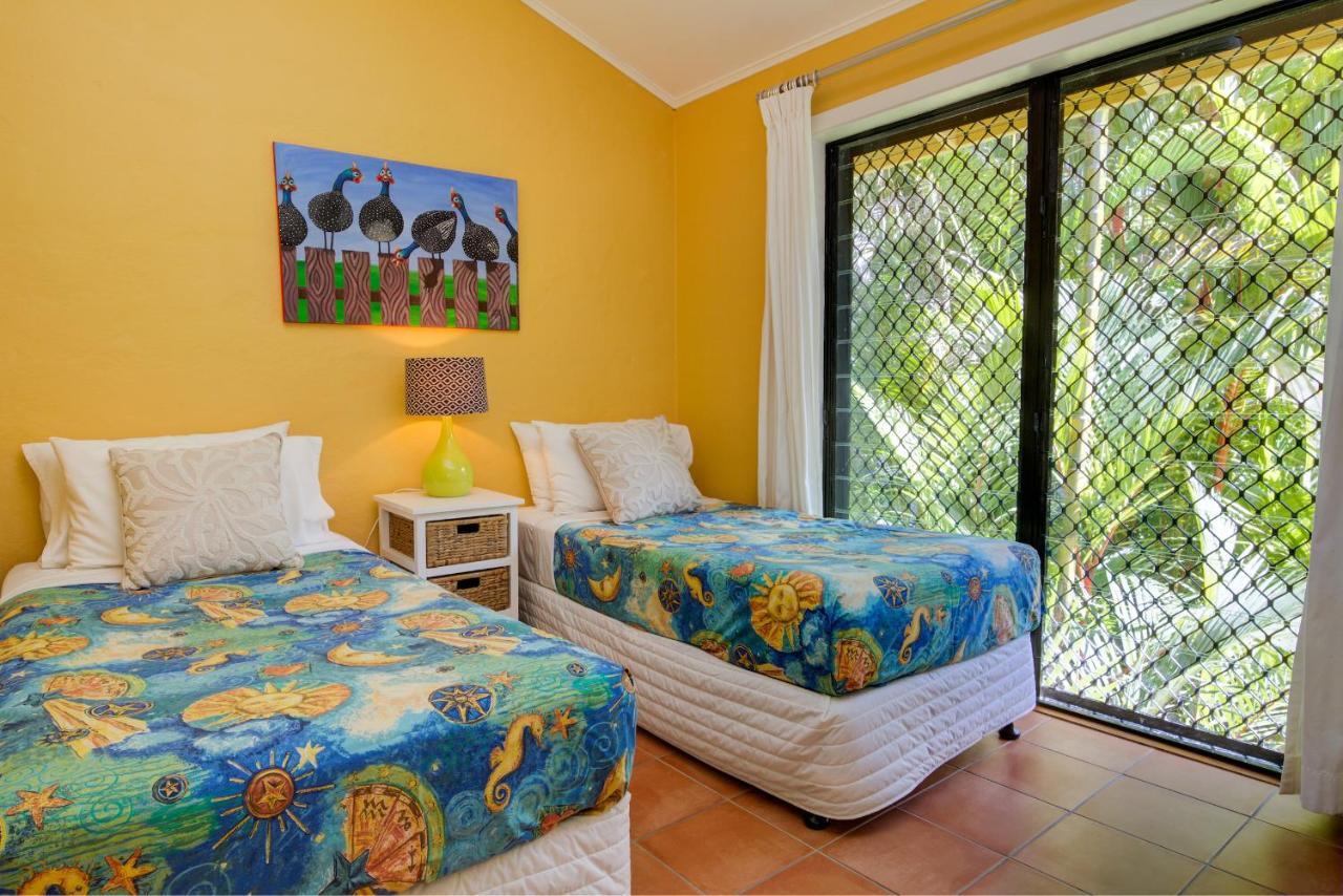 Number 2 On The Beach | Beautiful Beachfront Villa 포트 더글라스 외부 사진